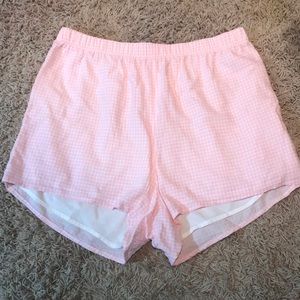 Light pink comfortable shorts